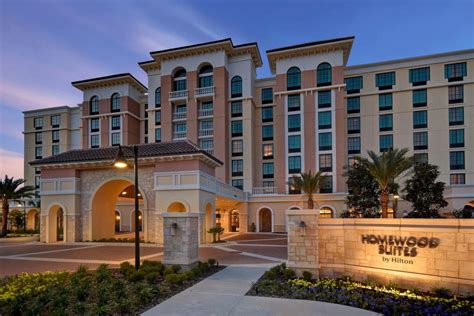 homewood suites by hilton western entrance.